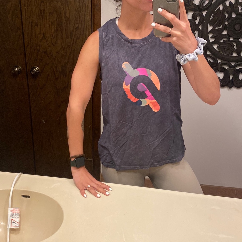 NWT Peloton tank top medium !